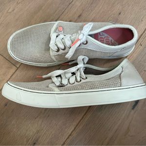 satorisan taupe low suede lace up men’s sneakers 41 /